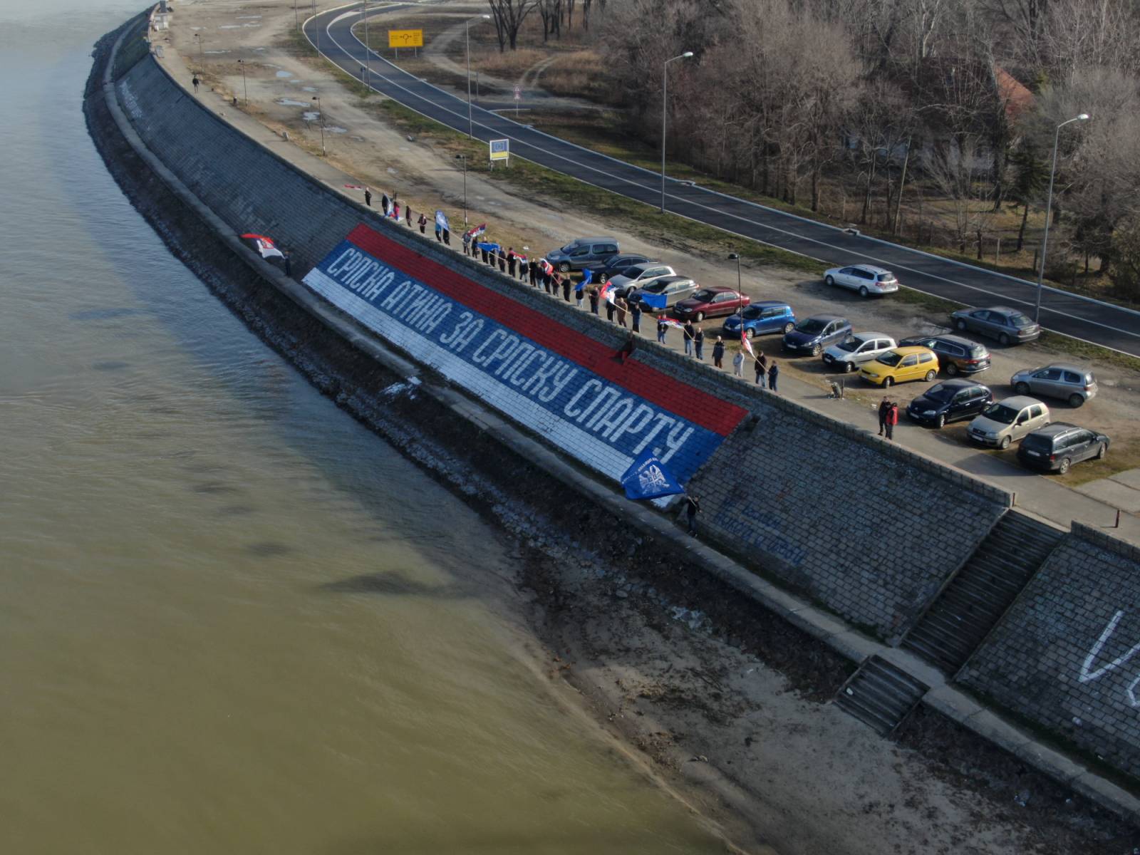 Veli Anstvena Srpska Trobojka U Novom Sadu Srpska Atina Za Srpsku