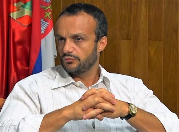 Вучић не прашта истину: Преко тужбе фирме „Стартинг“ наставља прогон проф. Мировића