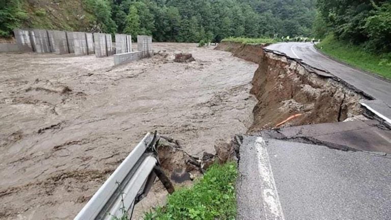 Gradnja MHE urušila put, a štetu od milion evra plaća država | СРБИН.инфо