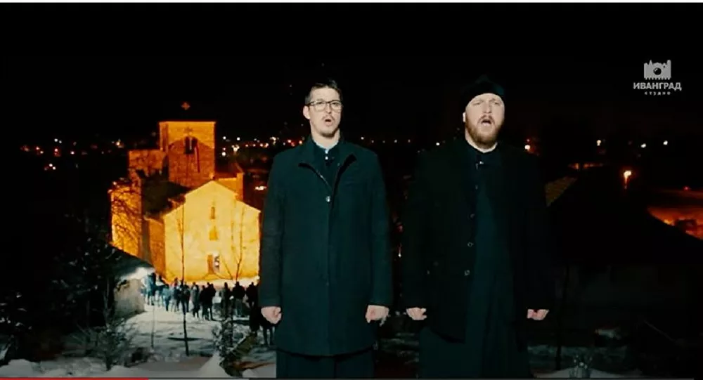 "Onamo namo" U čast pravoslavnoj Novoj godini sveštenici iz Berana