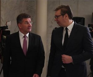 СКАНДАЛ: Лајчак поднео оставку због веза са Епштајном! Фицо се одрекао саветника