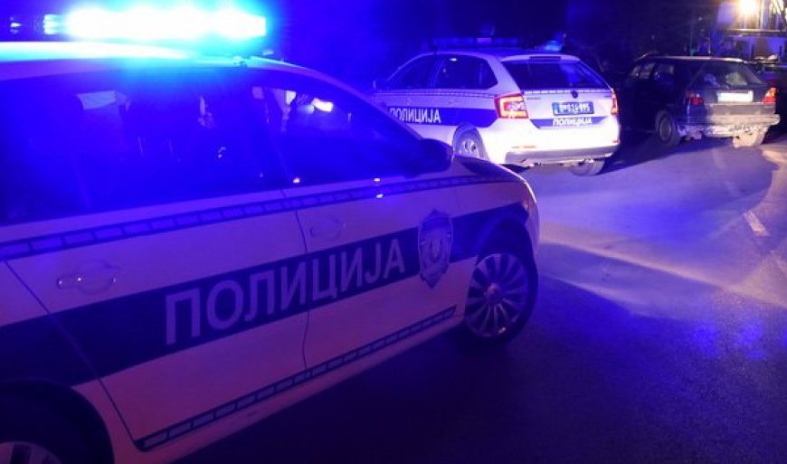 Хорор у Крагујевцу: Мушкарац брутално убијен пред женом и децом