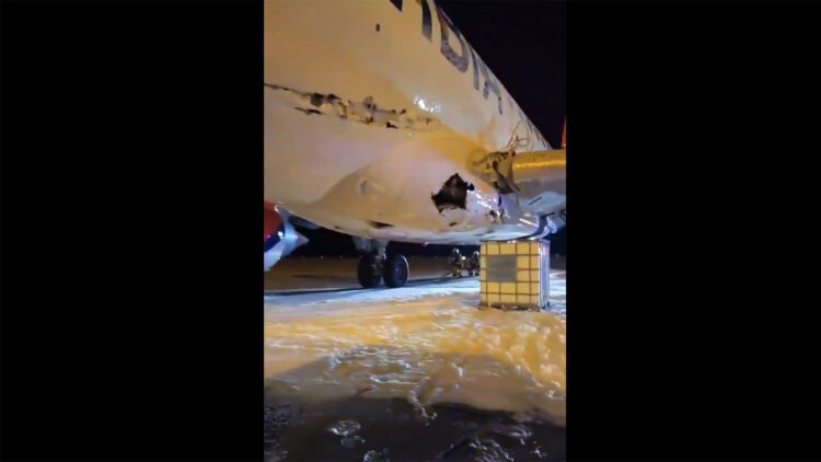 Погледајте снимак авиона који је синоћ принудно слетео на београдски ...
