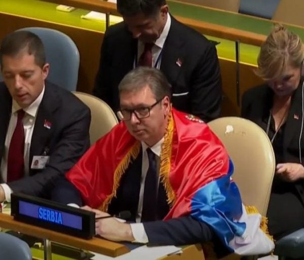 Вучић у Њујорку на тацни нуди Звонка и Радоичића, санкције Русији – али му више нико не верује