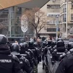 Полицајци у улози кућних љубимаца српског подземља