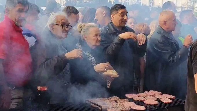 vucic-kontramiting-1.jpg