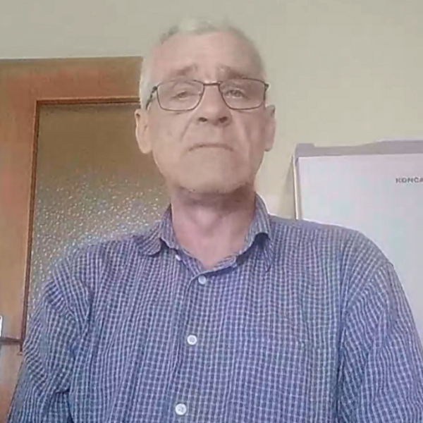 Полиција дошла да приведе ауто-превозника Миломира Јаћимовића, њему позлило