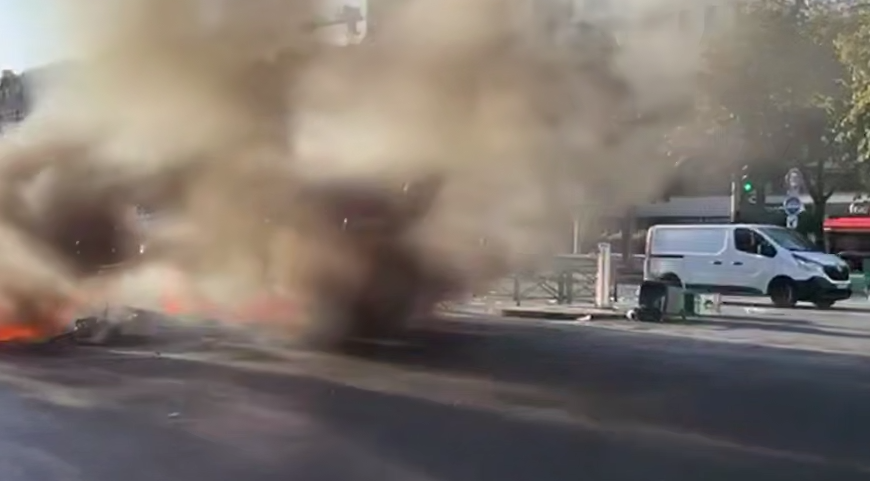 „Луја 16 смо обезглавили, Макроне ти си следећи“ Маса народа скандира на ЗАБРАЊЕНОМ протесту у Паризу,&hellip;