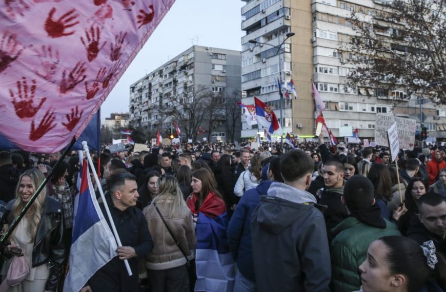 Адвокати дигли Србију на ноге: Тродневна обустава рада због удара на судство
