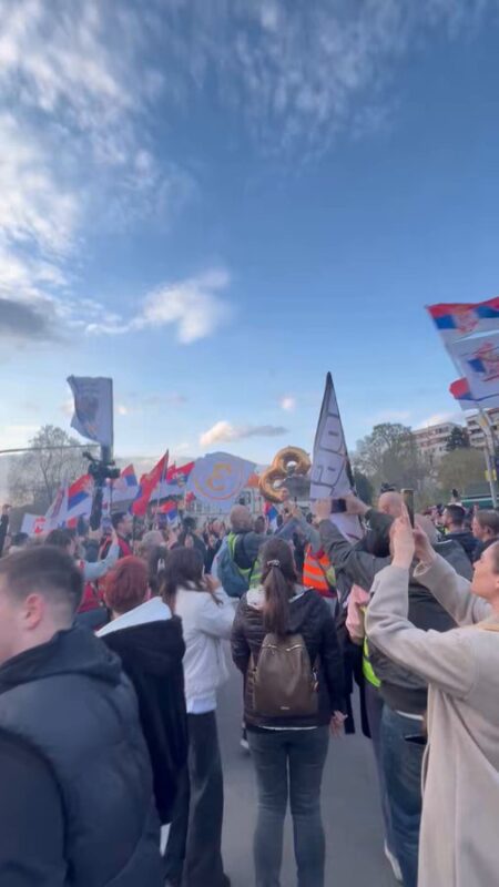 Једино Вучићево оружје у кампањи биће ДЕМОРАЛИСАЊЕ: Препознајте подвале