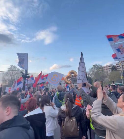 Једино Вучићево оружје у кампањи биће ДЕМОРАЛИСАЊЕ: Препознајте подвале