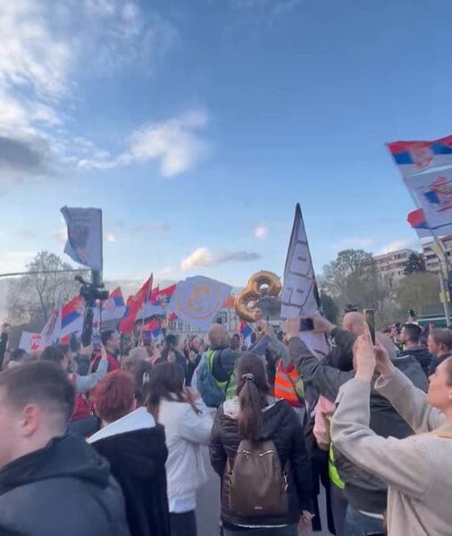 Једино Вучићево оружје у кампањи биће ДЕМОРАЛИСАЊЕ: Препознајте подвале