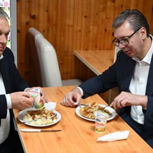 Ништа од продаје НИС-а? Издат европски налог за хапшење директора МОЛ-а, близак Орбану