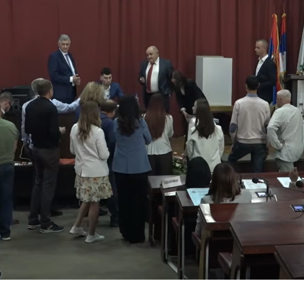 Издала студенте: Друга са листе већ прелетела, погазила Етички уговор!