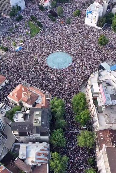Ана Јурпалова: И Вучићеве и западне…