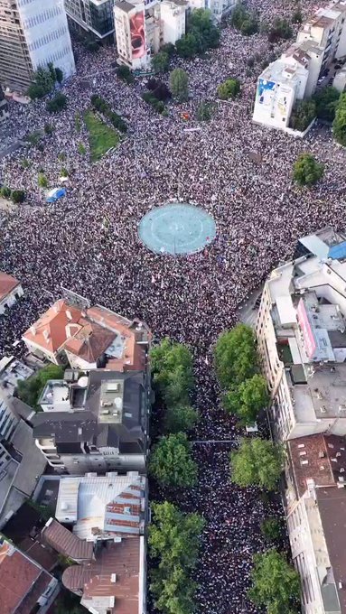 Ана Јурпалова: И Вучићеве и западне службе су покушале да преузму студентски протест и – нису успеле!