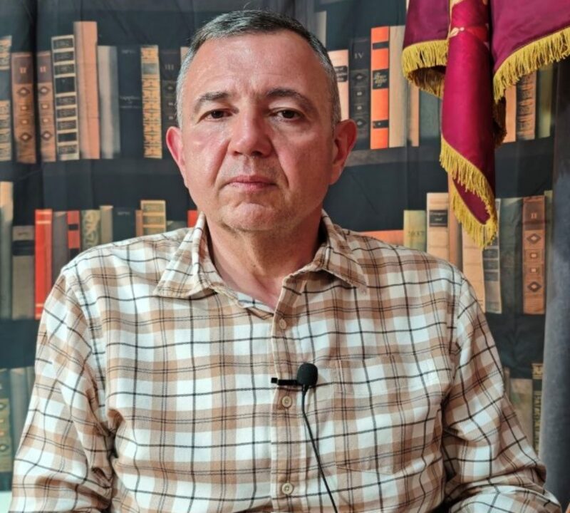 Проваљена подвала неотитоиста: Навођење студената на велеиздају