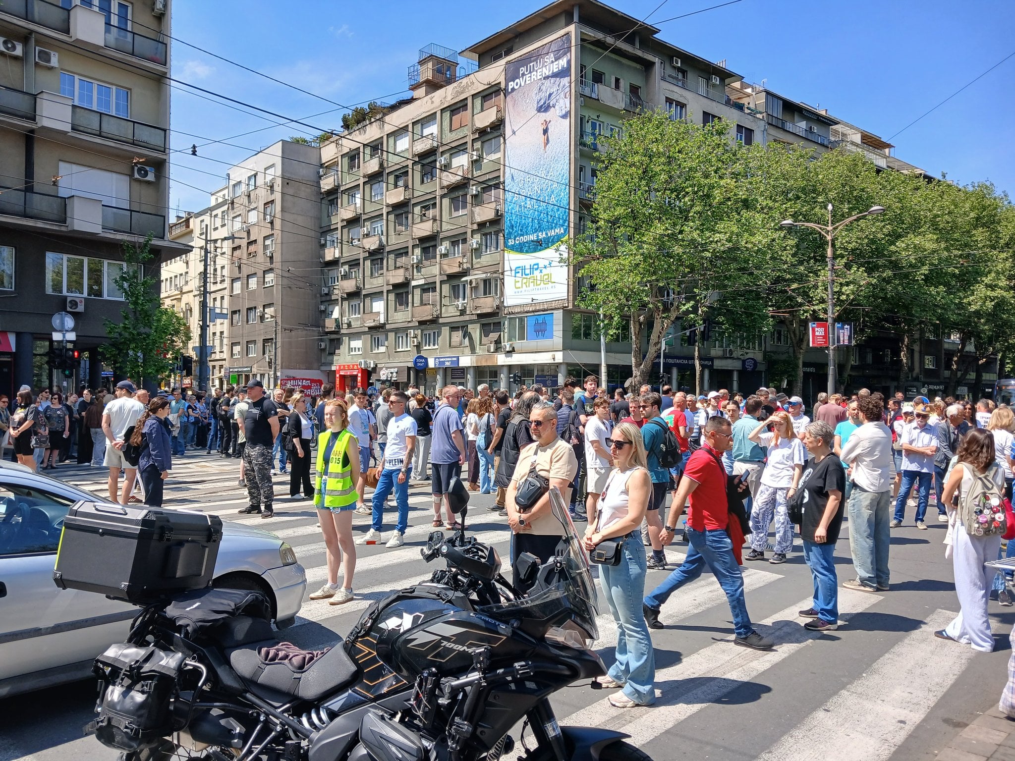 Суд у Стразбуру: Србија да плати казну учеснику протеста против ковид мера, осуђен у неправичном поступку