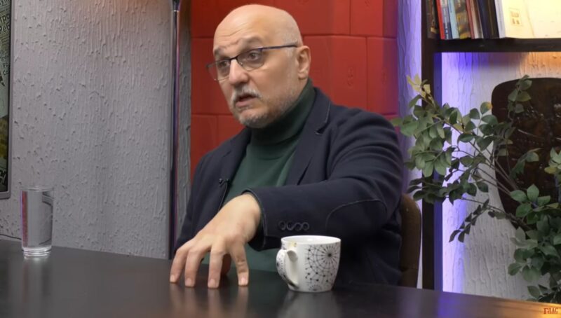 Дејан П. Златановић после информативног разговора у МУП-у око “звучног топа”: Власт у паници, систем им се распада