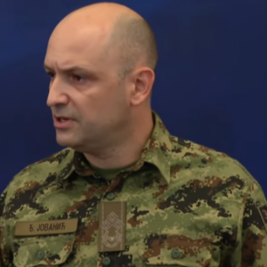 „Како је директор ВБА Ђуро Јованић од војне кухиње преко СНС картела стигао до врха безбедносног апарата“