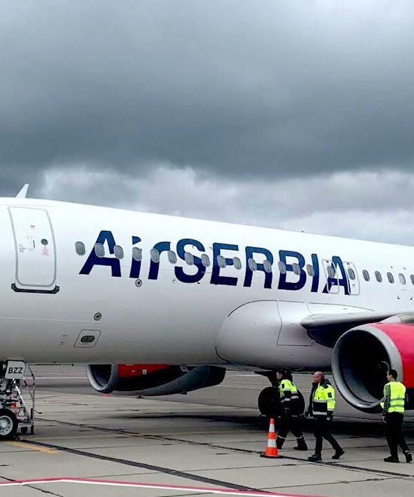 Грађани Србије остају без јефтиних летова:…