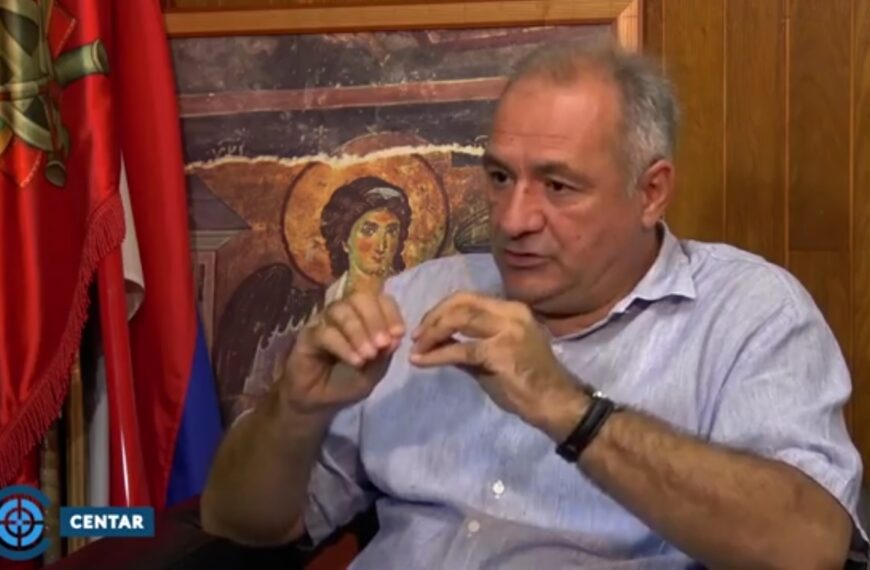 Ломпар био у праву: Разбијање илузије да ће ЕУ рушити управника колоније Вучића