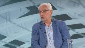 „Делује да ће на крају испасти да је покојник побегао, убио се, ушао у буре и закопао се“ – адвокат Прелевић о случају Веселина Милића