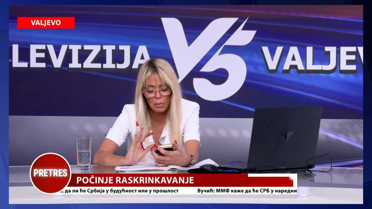 На Информеру понижавали средњошколца јер говори на протестима, читали оцене из ђачког дневника (противзаконито)!