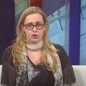 Маљевић узела паре од Телекома, студенти је два пута одбили, сад је ударила на њих преко режимских медија?!