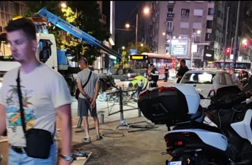 СТРАВИЧНА НЕСРЕЋА У ЦЕНТРУ БЕОГРАДА: Мртав човек на улици (ВИДЕО)
