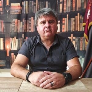 Адвокат Веселиновић открио: Ево ко је помогао да Горан Весић и Веселин Милић побегну из Србије (Видео)