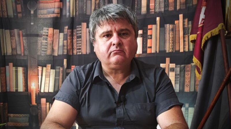 СНС-у мртви донесе победу на изборима! Ево шта су смислили! Адвокат Веселиновић открио Вучићев план (ВИДЕО)