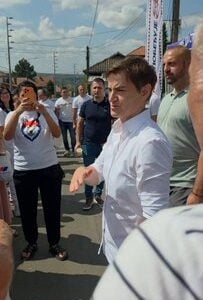 Брнабићева нуди промену Устава да би Вучић поново био председник – студенти поручују: Робијаће сви (ВИДЕО)