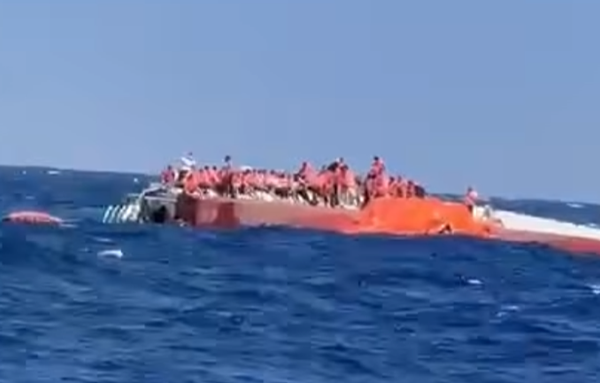 КИПАР: Најмање седморо страдало када је ферибот потонуо, за 23 се трага у мору, 264 путника ишло ка Турској (махом туристи)
