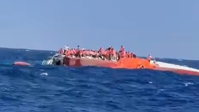 КИПАР: Најмање седморо страдало када је ферибот потонуо, за 23 се трага у мору, 264 путника ишло ка Турској (махом туристи)