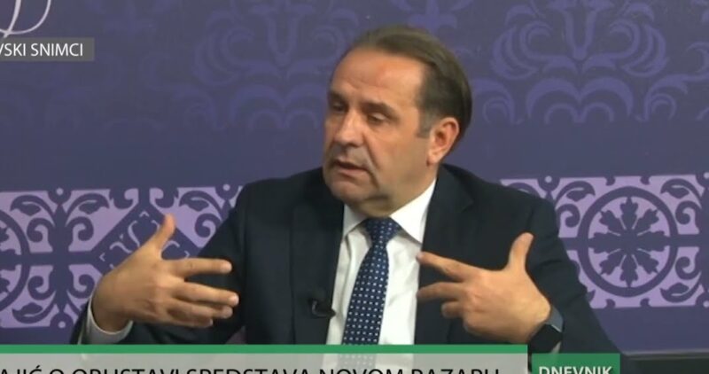 Шта смера Расим Љајић повлачењем са чела своје странке? Додавање мандата Вучићу или прелетање ка студентима?