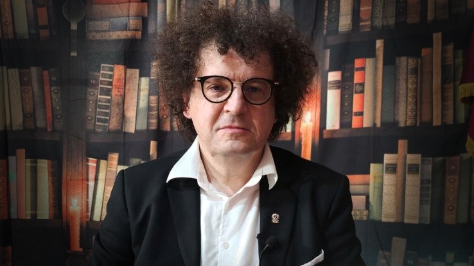Вучић би да је султан Мурат! Психотерапеут Метаноја објаснио зашто Оскар презире себе (ВИДЕО)