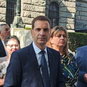 Вучић ванредно сазвао Скупштину Србије! Коалиција НАДА: Бојкот – ко уђе у Скупштину, негов је! (ВИДЕО)