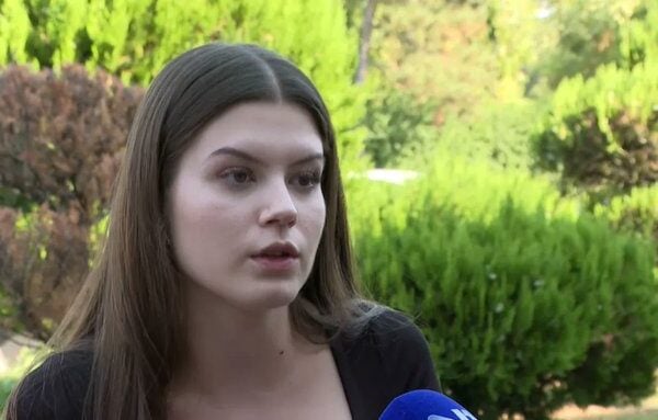 Студенткињу у лифту давио мушкарац, потом јој отео телефон: У згради три надзорне камере, полиција ћути о случају