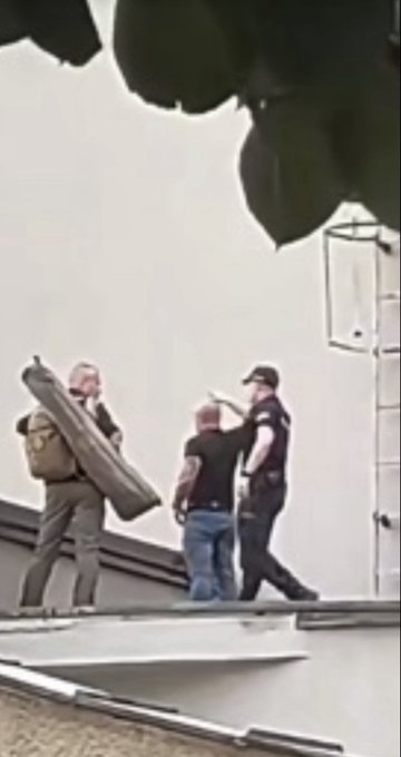 Вучић у Ужице довео плаћене снајперисте, не верује више ни МУП-у!?! Суспендовао државу (ФОТО)