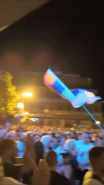 Огроман број људи на протесту у Врбасу – годину дана од напада СНС-а (ВИДЕО)