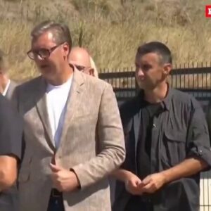 Потпуни распад Вучићеве кампање: Народ насрће због неуспуњених обећања, виче „све је превара“, болесни крици… (ВИДЕО)