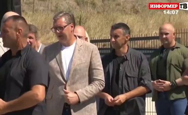 Потпуни распад Вучићеве кампање: Народ насрће због неуспуњених обећања, виче „све је превара“, болесни крици… (ВИДЕО)