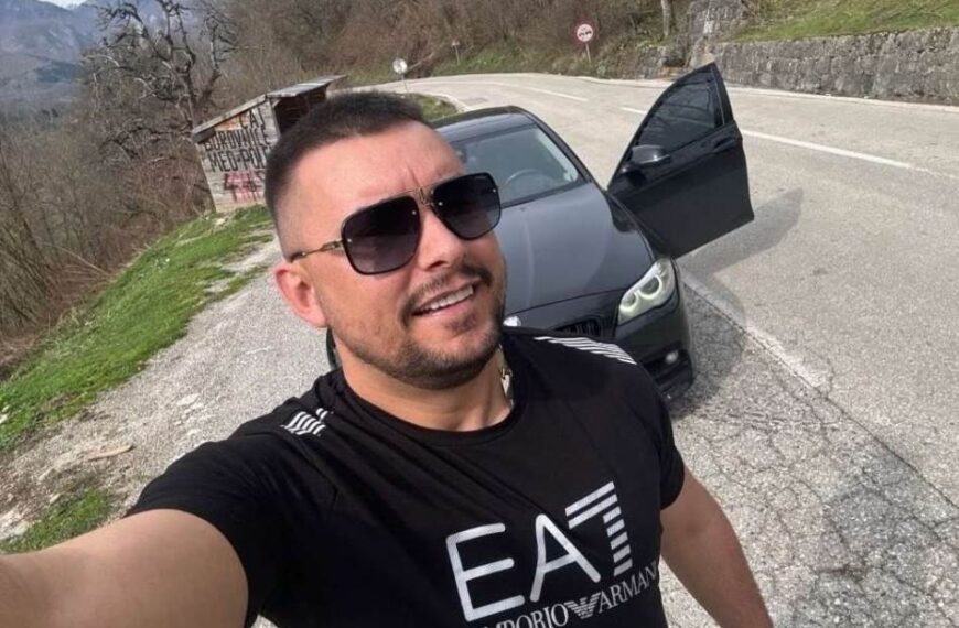 Газио колима људе код Билеће на коњичким тркама, пре тога био у Вучићевом Ћациленду са Мандићем&hellip;