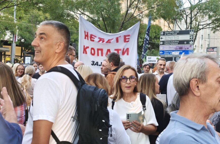 НЕЋЕТЕ КОПАТИ Протест еколошких организација у Београду: Подигнута „црвена линија“ одбране животне средине и здравља грађана&hellip;
