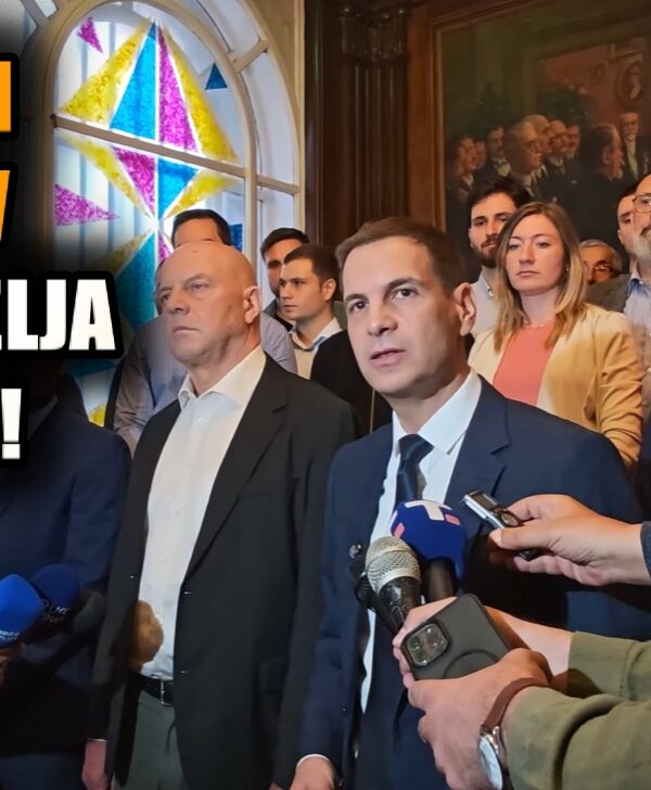Autentična desnica predala listu za izbore:&hellip;