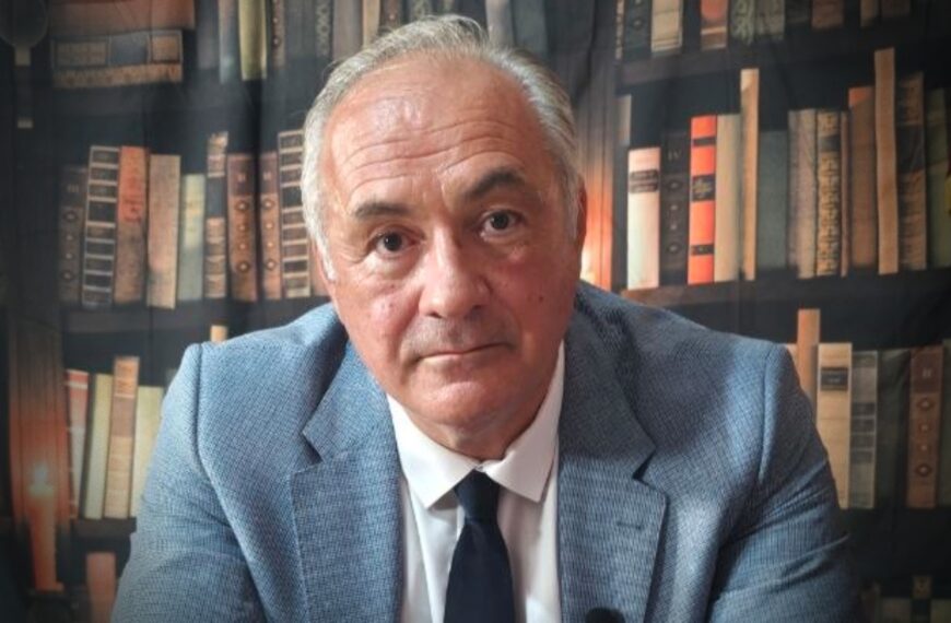 ЕКСКЛУЗИВНО: др Мило Ломпар искрено након ветирања: О студентској листи, опозицији, Вучићевим играчима… (ВИДЕО)