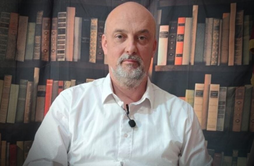 Др Јанковић: Спалиће Србију! Ако Вучића посете 15.10. добиће одрешене руке за насиље! (ВИДЕО)