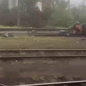 Русија погодила украјински воз убрзо након што су Борис Џонсон и европски званичници напустили станицу (ВИДЕО)