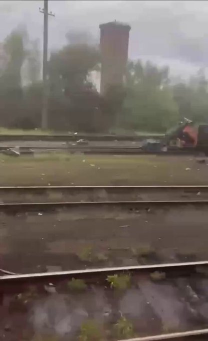 Русија погодила украјински воз убрзо након што су Борис Џонсон и европски званичници напустили станицу (ВИДЕО)